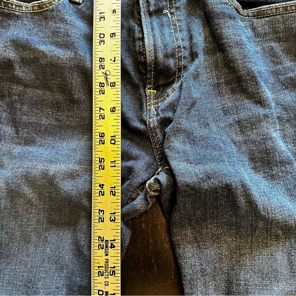Hollister 30x32 Dark Wash Bootcut Dark Wash Denim - Picture 4 of 12